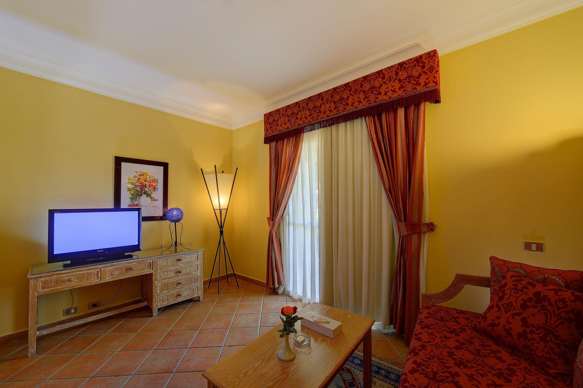 Stella Di Mare Sea Club Hotel Ain Suchna Exterior foto