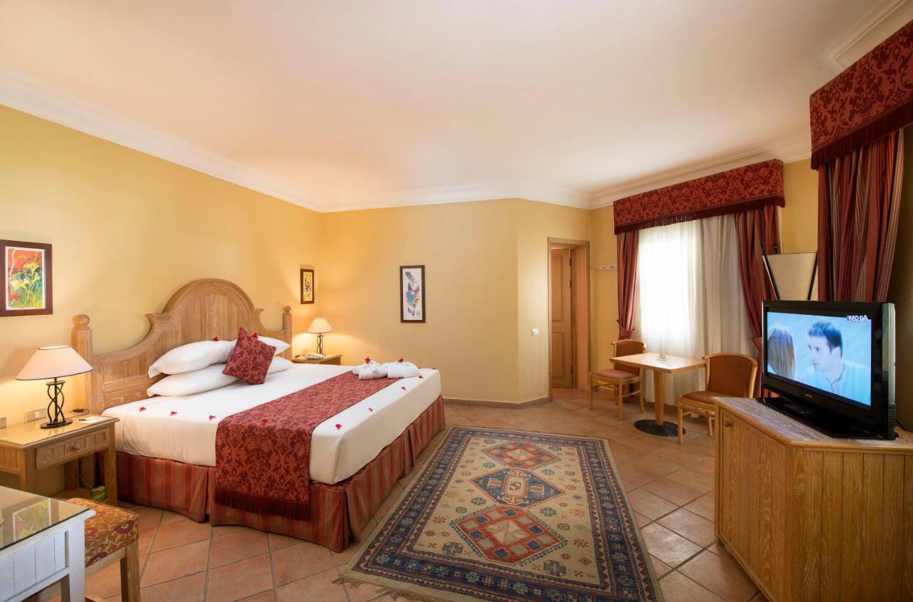 Stella Di Mare Sea Club Hotel Ain Suchna Exterior foto